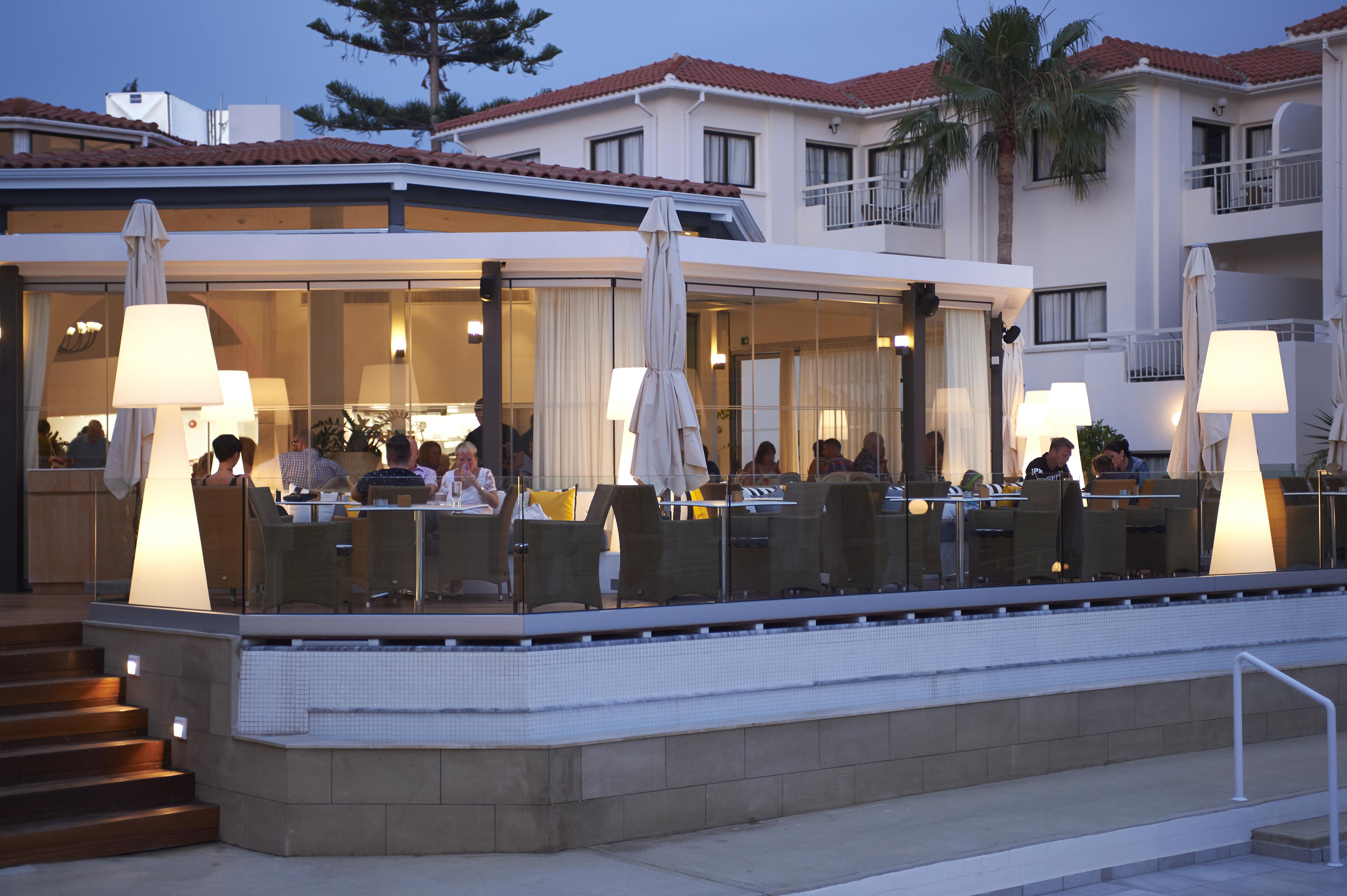 King Jason Paphos - Designed For Adults By Louis Hotels Exterior photo