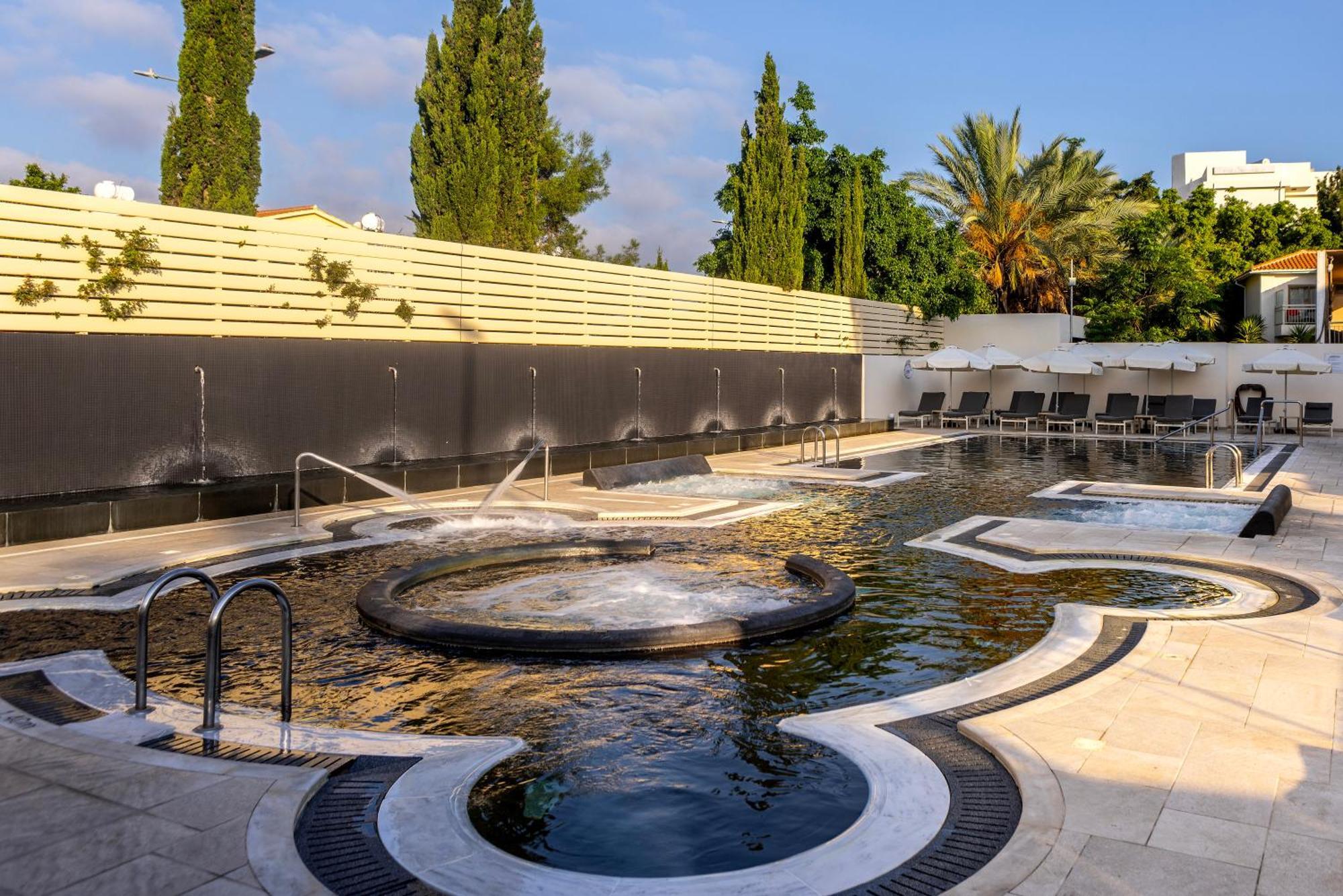 King Jason Paphos - Designed For Adults By Louis Hotels Exterior photo